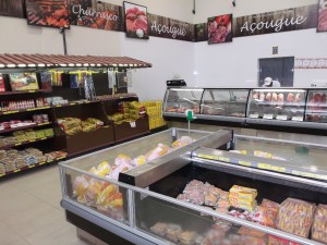 Ilha para Congelados e Expositor para Churrasco